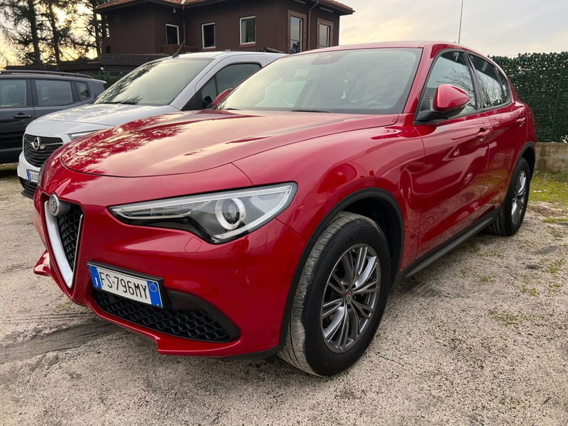 Alfa Romeo Stelvio Stelvio 2.2 Turbodiesel 210 CV AT8 Q4 Executive  del 2018 usata a Milano