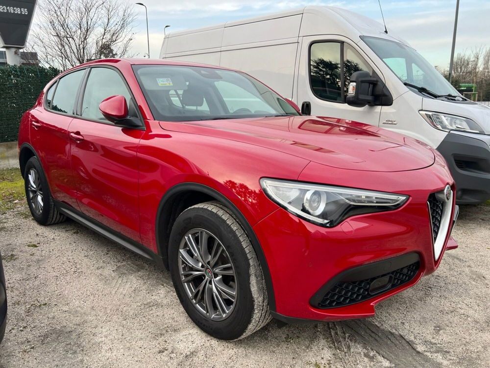 Alfa Romeo Stelvio usata a Milano (3)