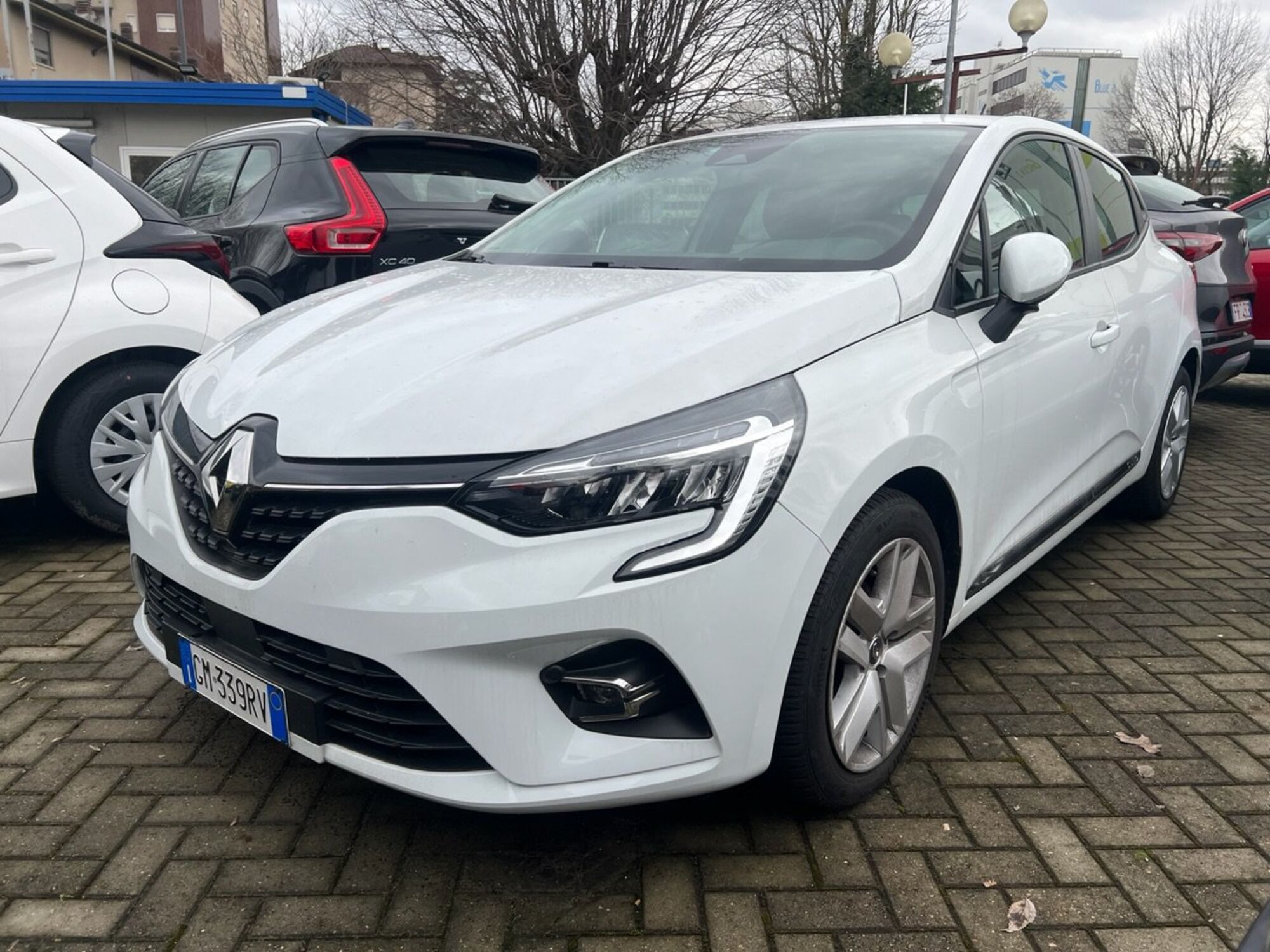 Renault Clio SCe 65 CV 5 porte Business del 2021 usata a Milano