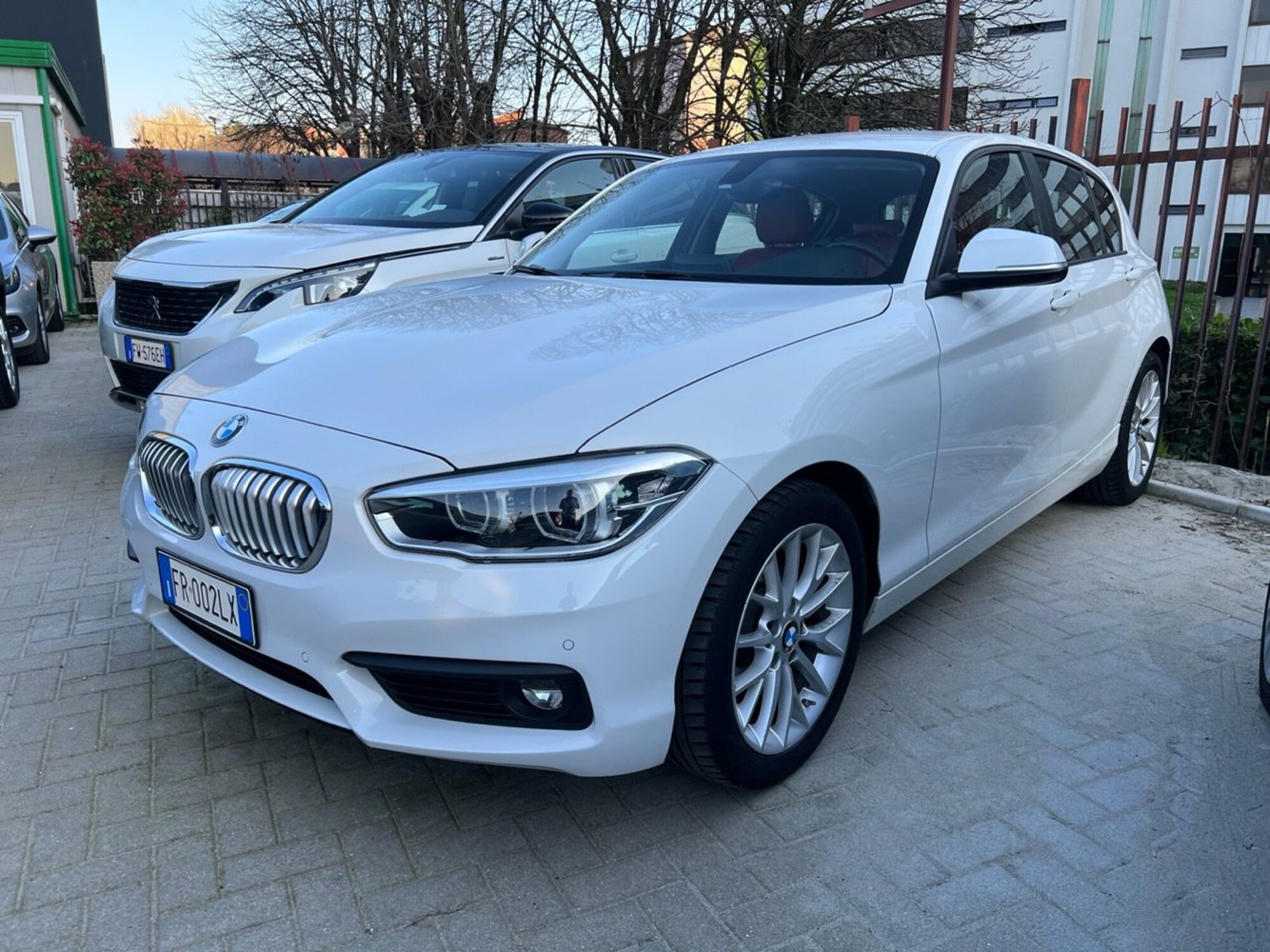 BMW Serie 1 5p. 116d 5p. Urban  del 2018 usata a Milano