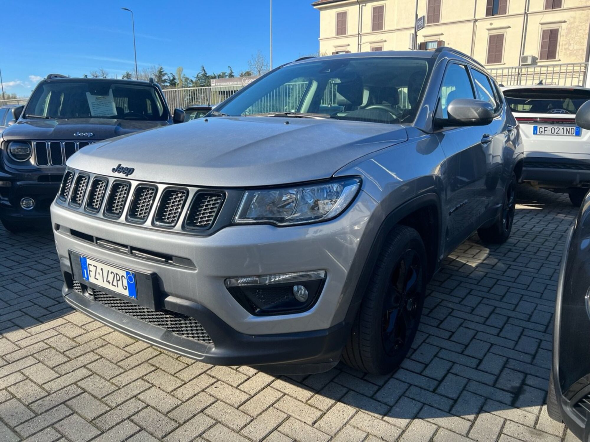 Jeep Compass 1.4 MultiAir 2WD Night Eagle  del 2019 usata a Milano