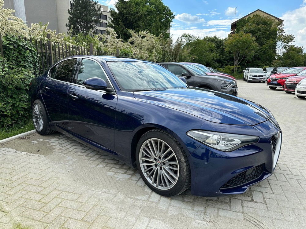 Alfa Romeo Giulia usata a Milano (3)