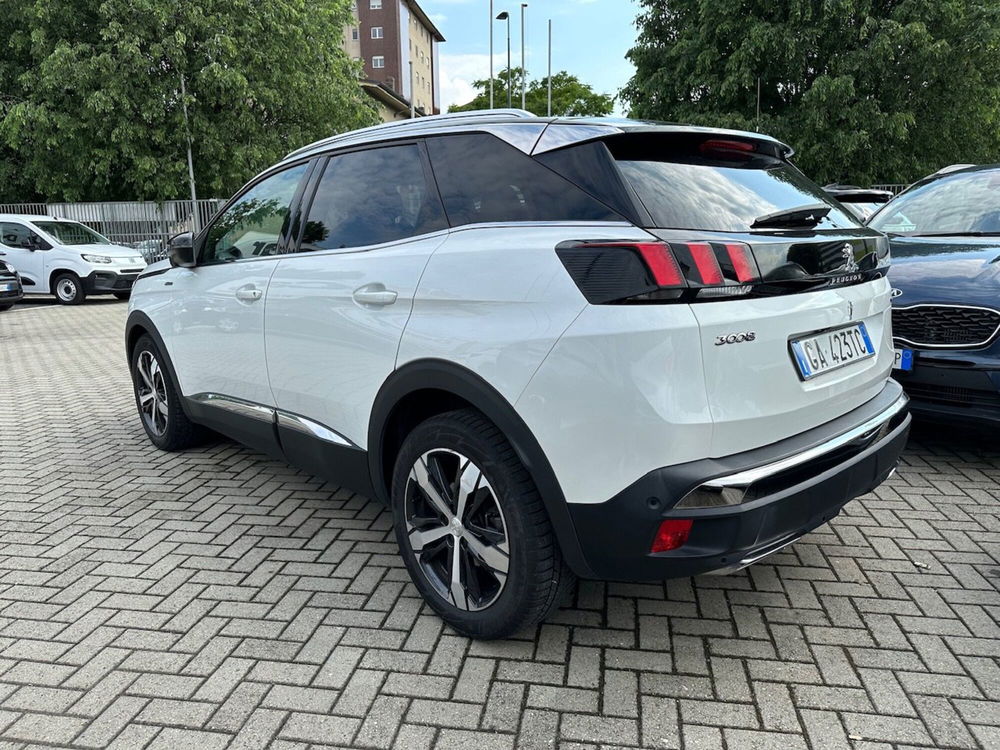 Peugeot 3008 usata a Milano (4)