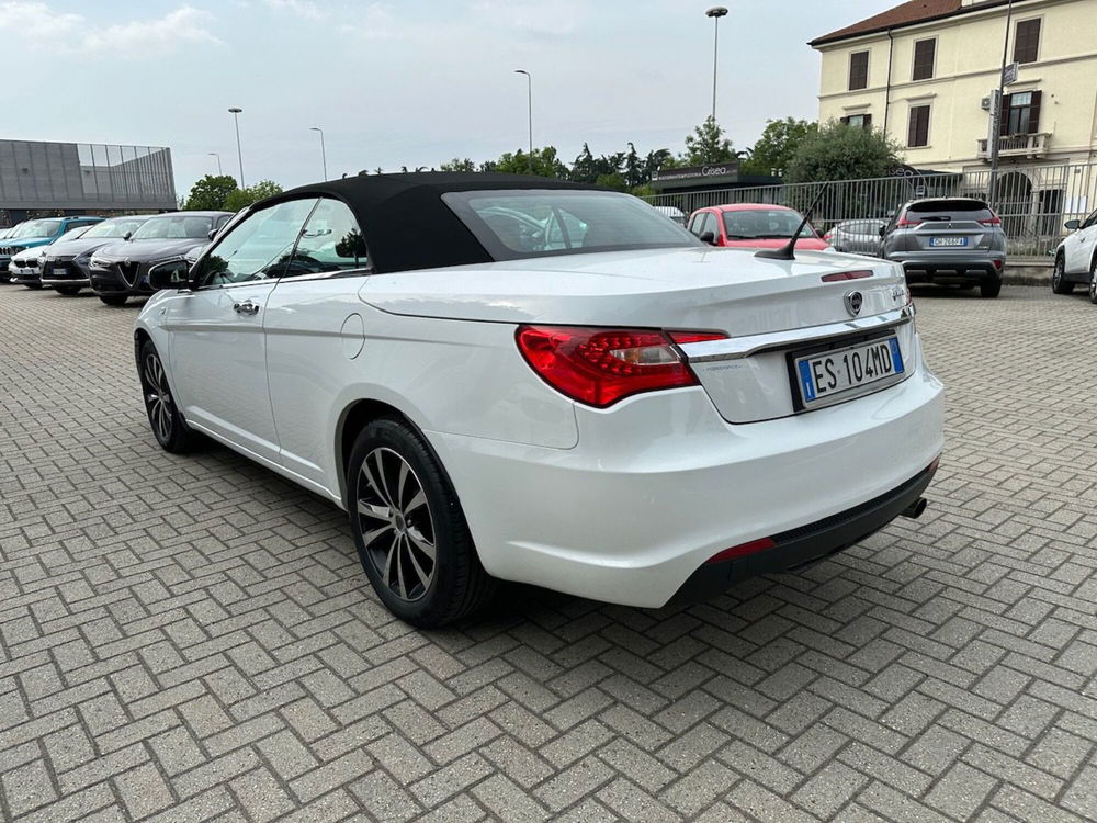 Lancia Flavia usata a Milano (4)