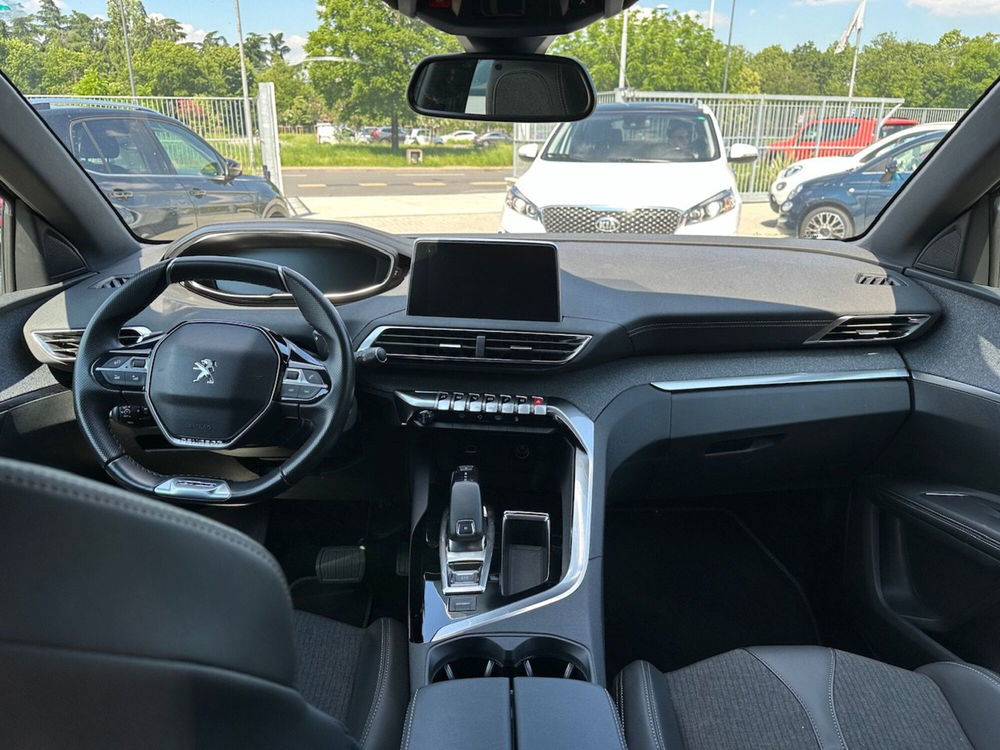 Peugeot 5008 usata a Milano (15)