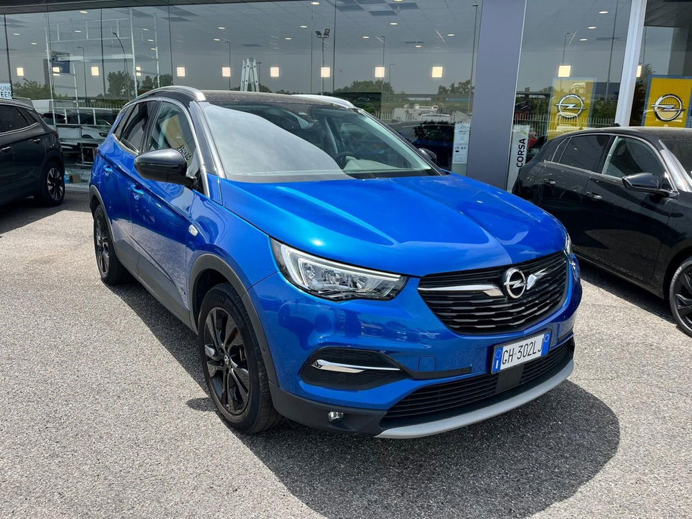 Opel Grandland X usata a Milano (3)