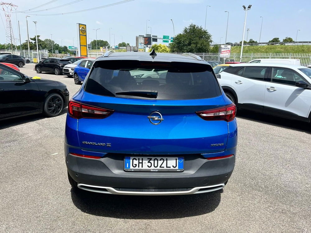 Opel Grandland X usata a Milano (8)