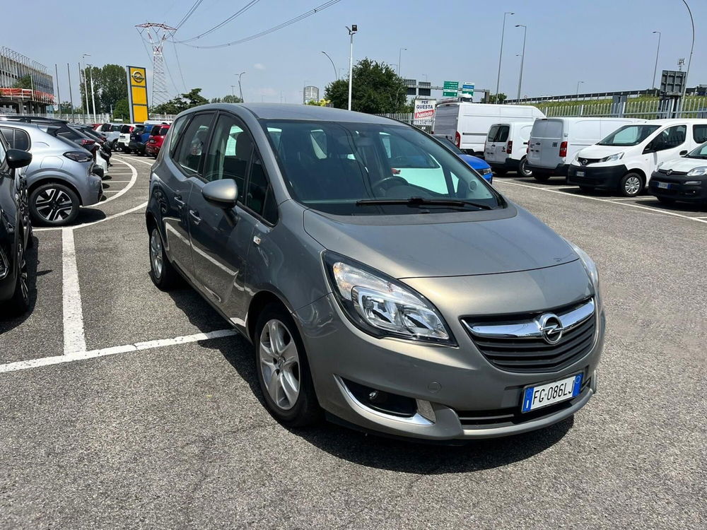 Opel Meriva usata a Milano (3)