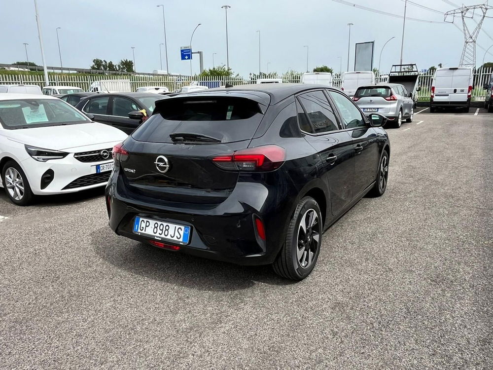 Opel Corsa-e nuova a Milano (7)