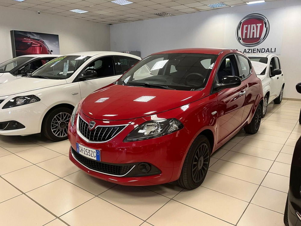 Lancia Ypsilon usata a Milano