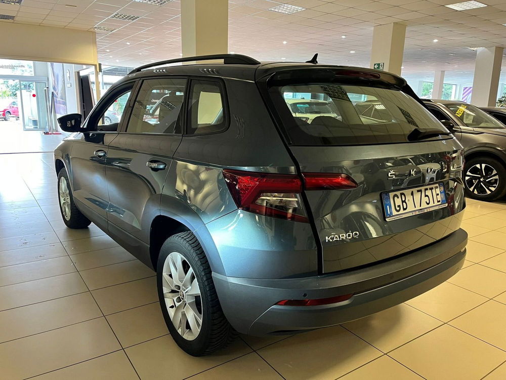 Skoda Karoq usata a Milano (6)