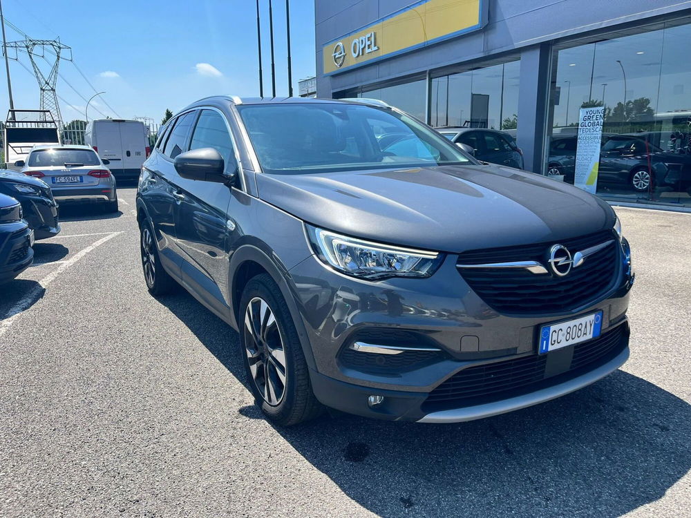 Opel Grandland X usata a Milano (3)