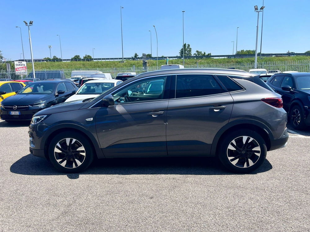 Opel Grandland X usata a Milano (4)