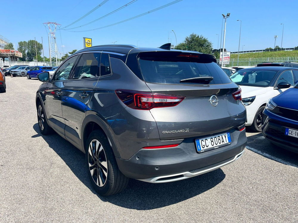 Opel Grandland X usata a Milano (5)