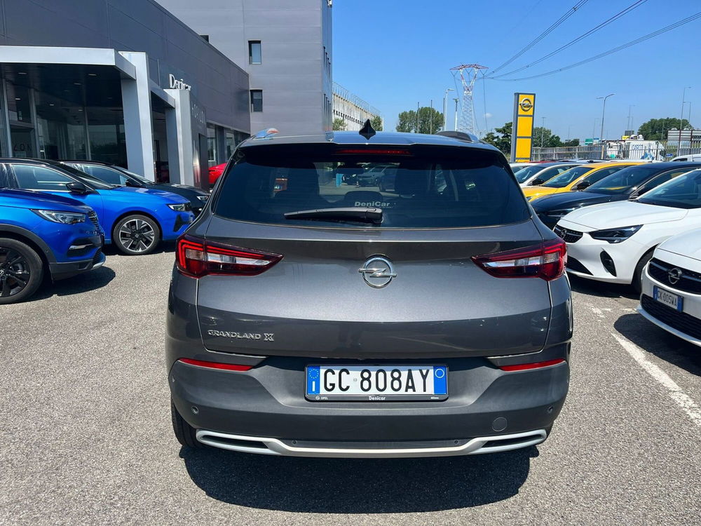 Opel Grandland X usata a Milano (7)