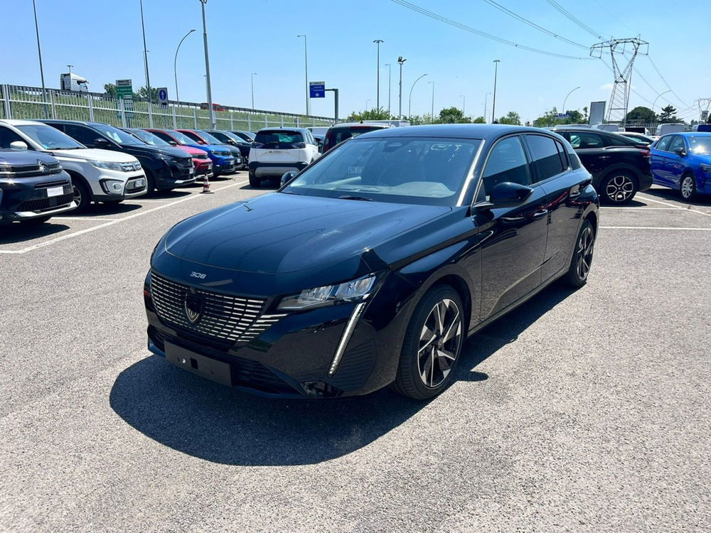 Peugeot 308 nuova a Milano