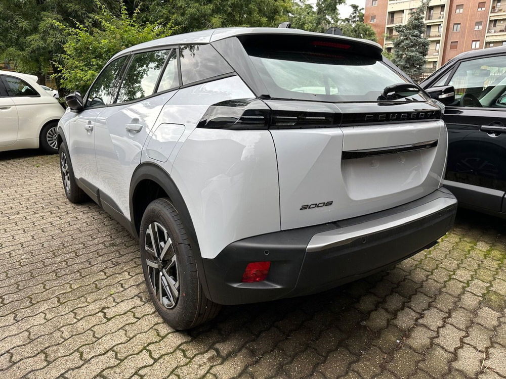 Peugeot 2008 nuova a Milano (4)