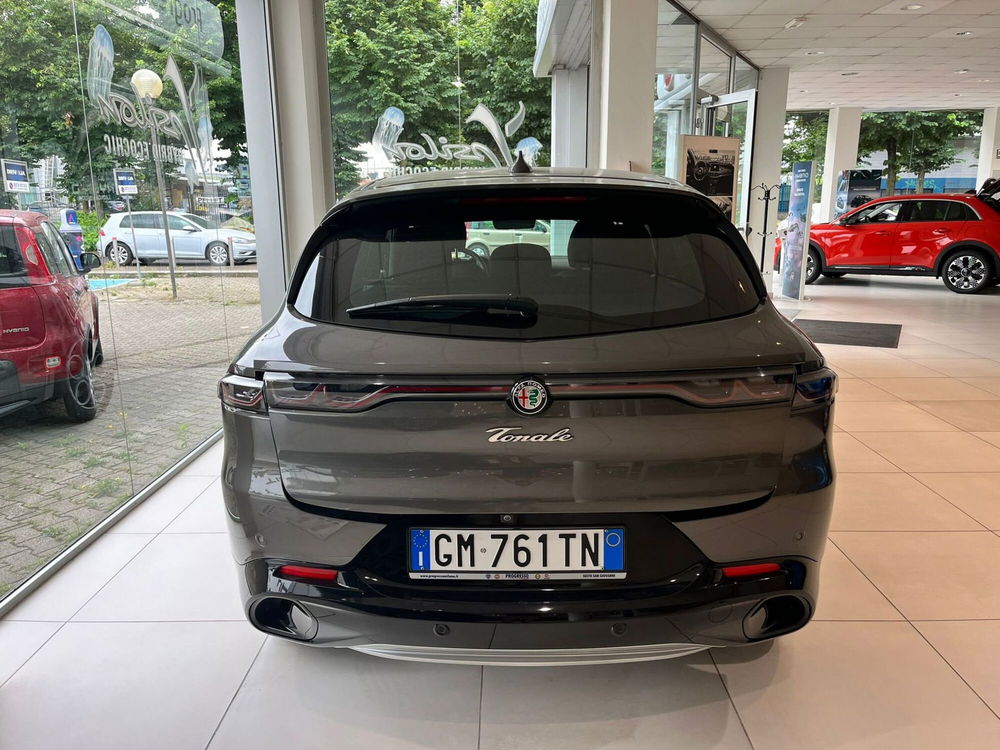 Alfa Romeo Tonale usata a Milano (5)