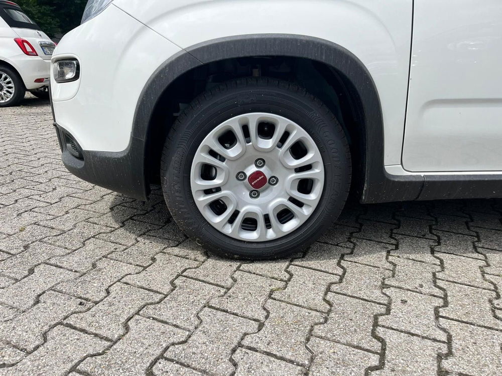 Fiat Panda nuova a Milano (9)