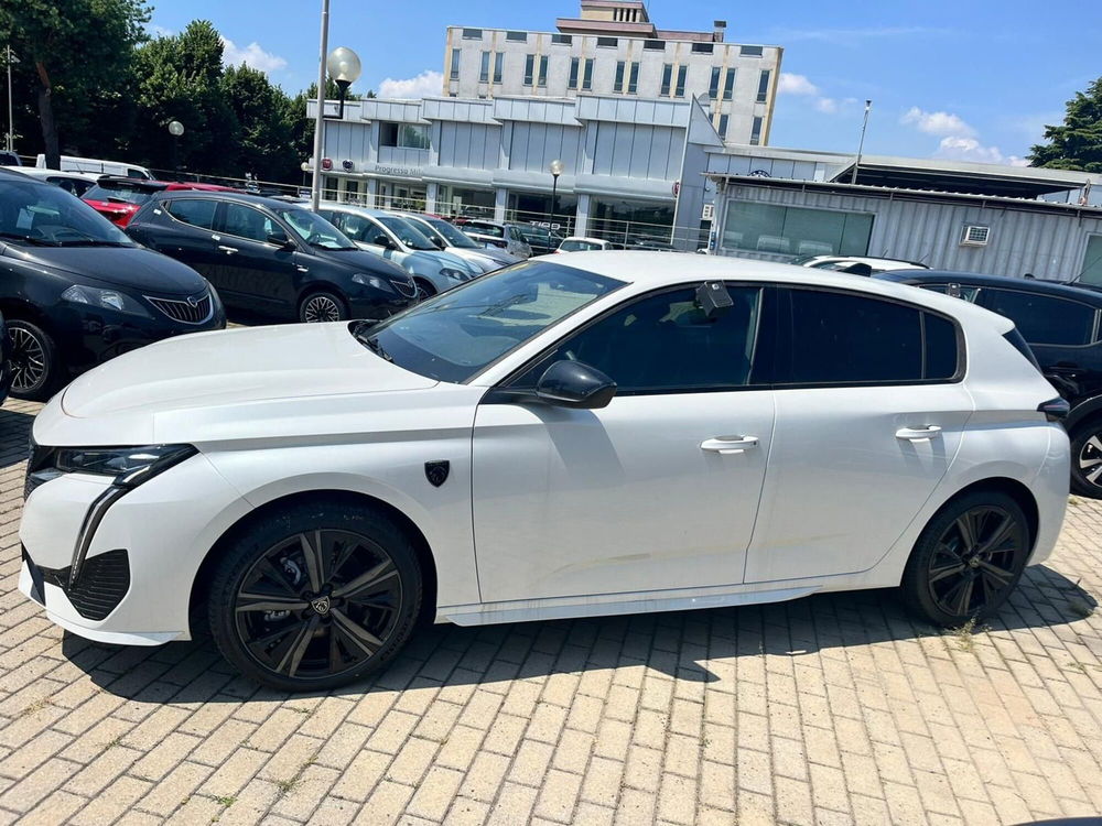 Peugeot 308 nuova a Milano (3)