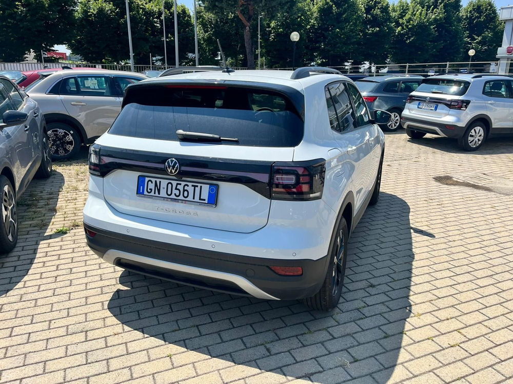 Volkswagen T-Cross usata a Milano (8)