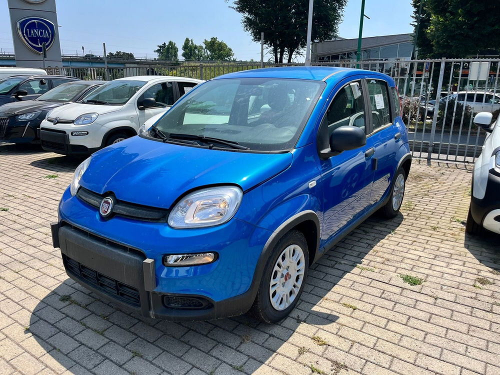 Fiat Panda Cross nuova a Milano