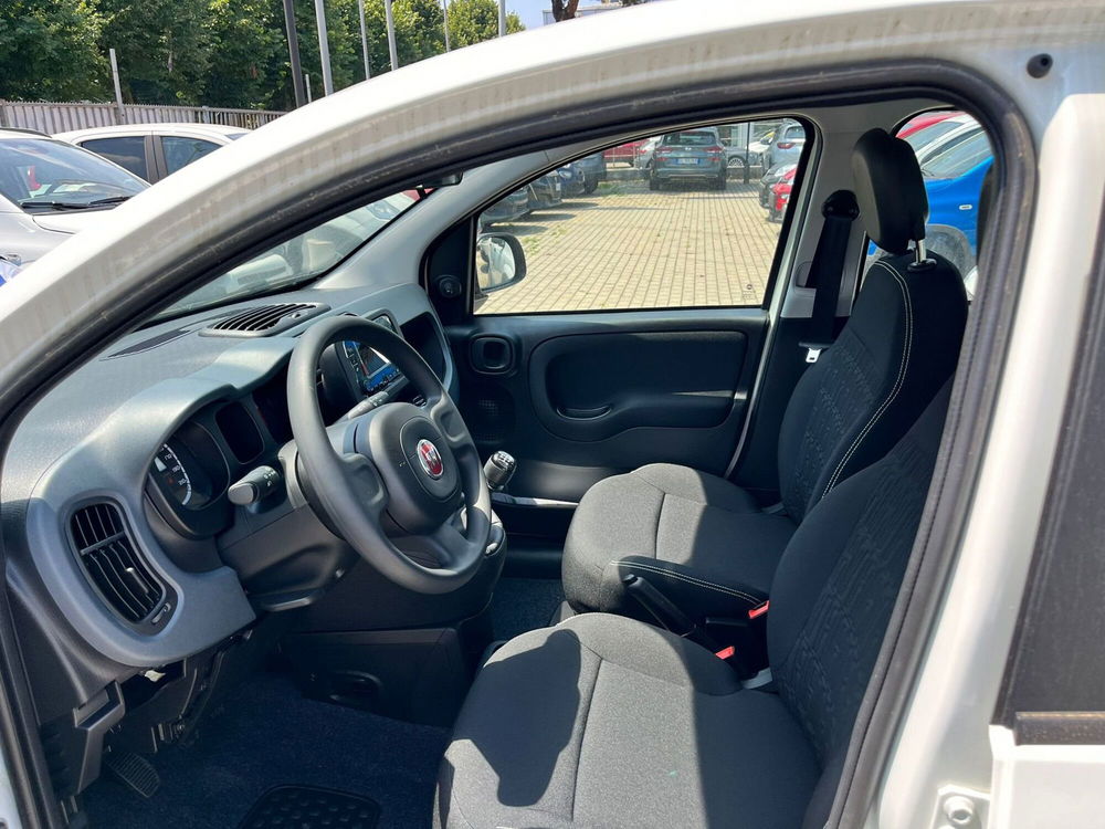 Fiat Panda Cross nuova a Milano (11)