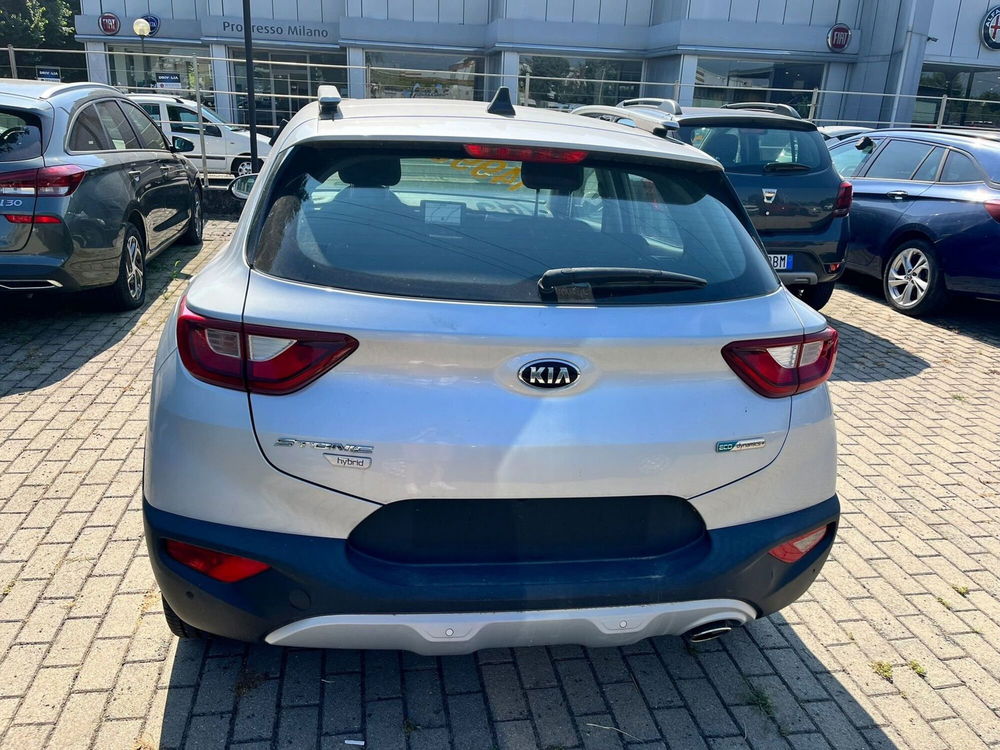 Kia Stonic usata a Milano (6)