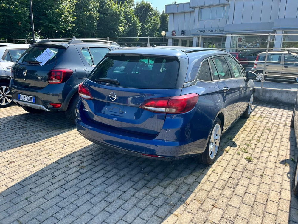 Opel Astra Station Wagon usata a Milano (7)