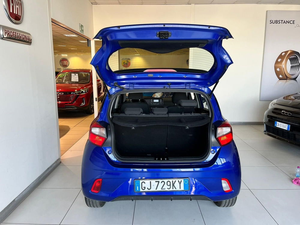 Hyundai i10 usata a Milano (8)