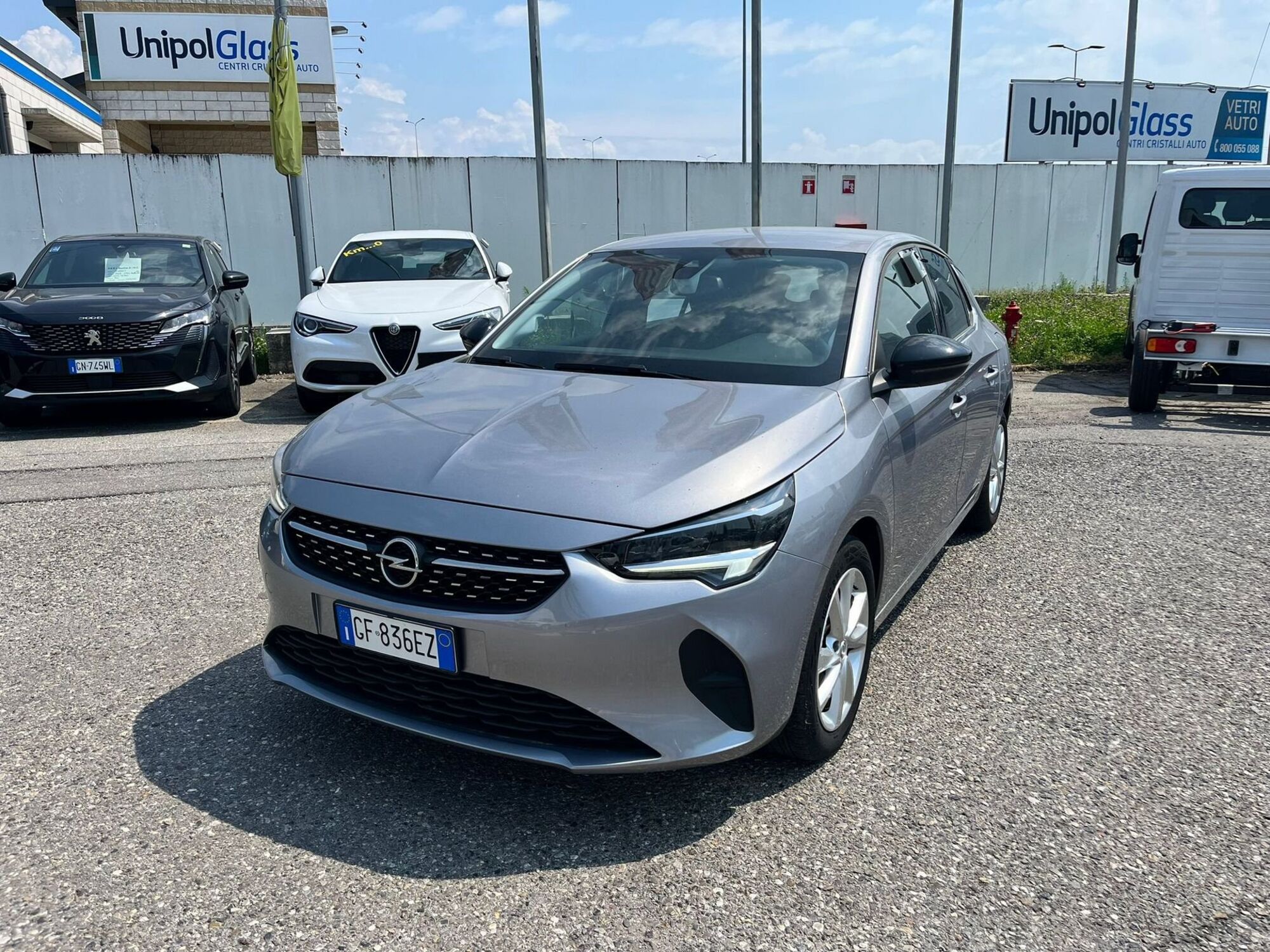 Opel Corsa 1.2 Elegance  del 2021 usata a Milano