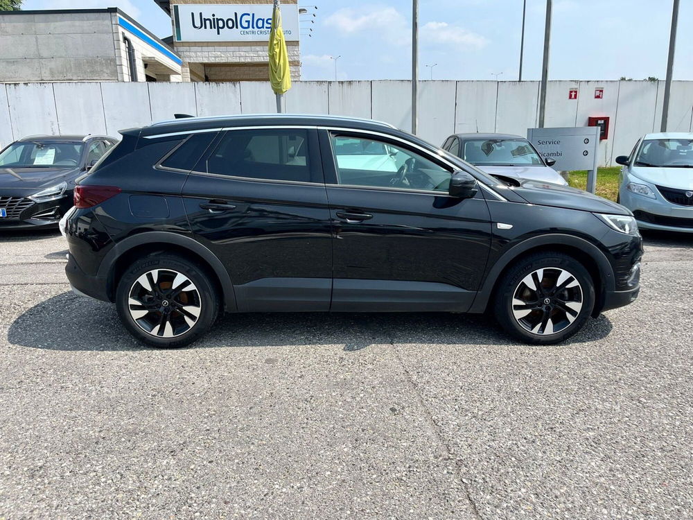 Opel Grandland X usata a Milano (5)