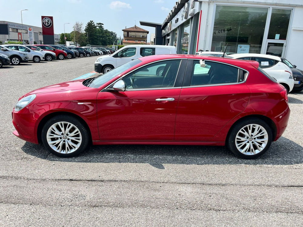 Alfa Romeo Giulietta usata a Milano (4)