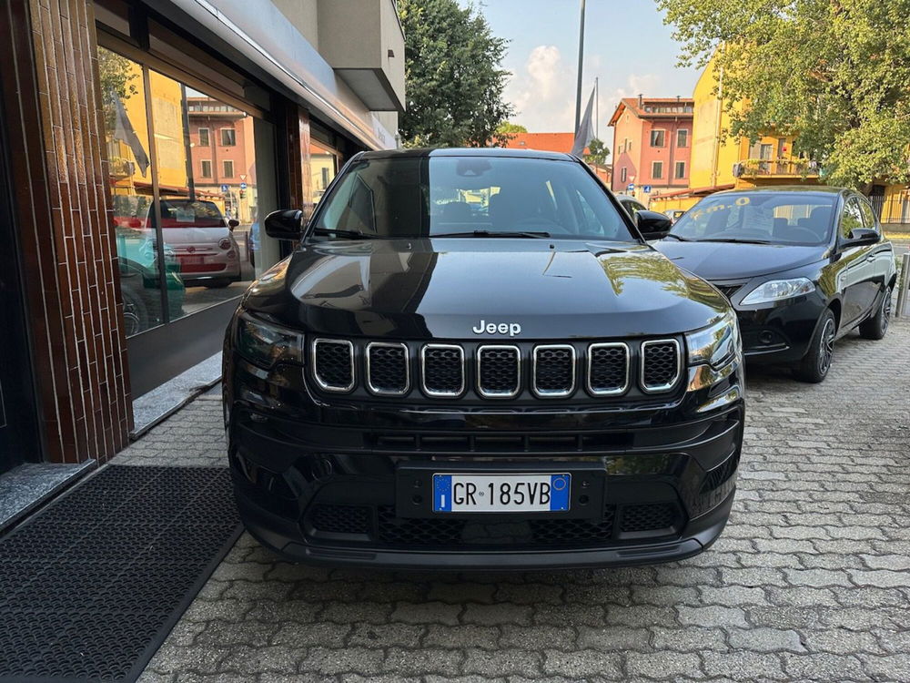 Jeep Compass nuova a Milano (2)