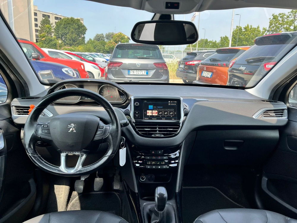 Peugeot 2008 usata a Milano (12)