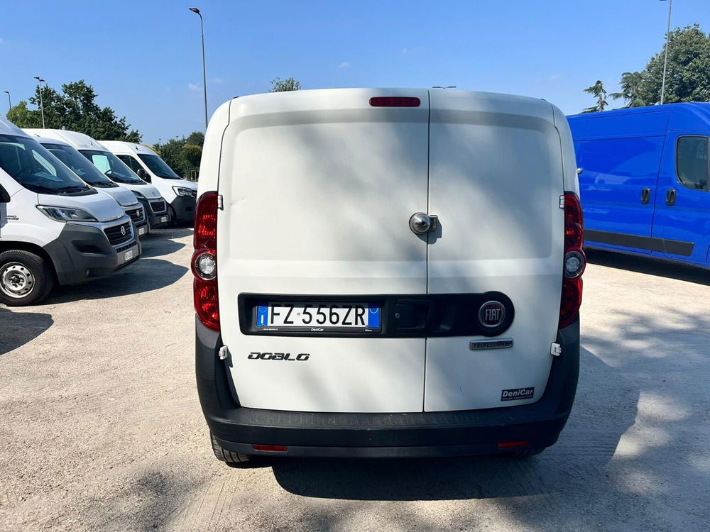 Fiat Doblò Furgone usata a Milano (10)