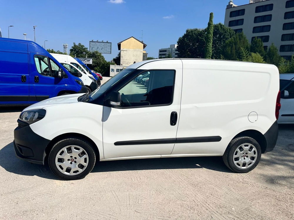 Fiat Doblò Furgone usata a Milano (4)