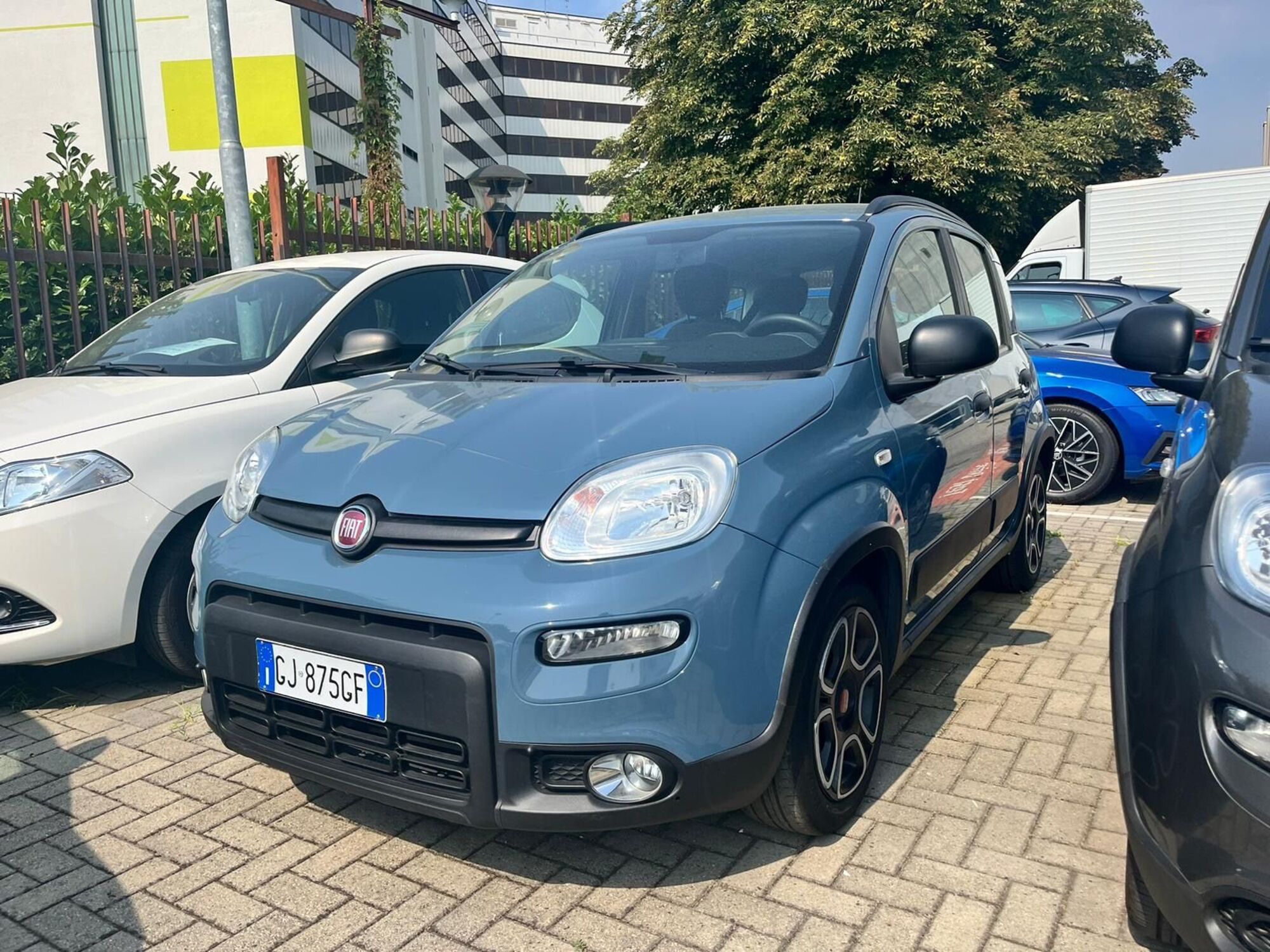 Fiat Panda Cross Cross 1.0 FireFly S&amp;S Hybrid  del 2022 usata a Milano