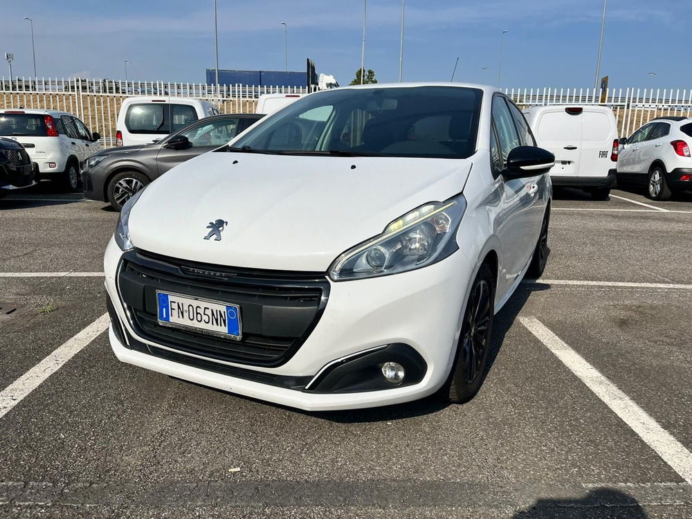 Peugeot 208 usata a Milano