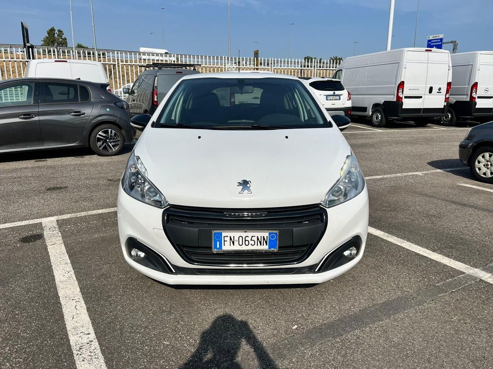 Peugeot 208 usata a Milano (2)