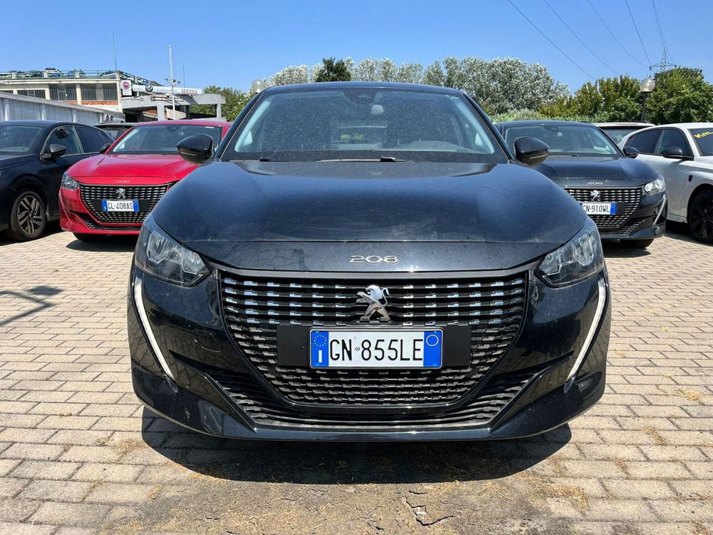 Peugeot 208 usata a Milano (2)