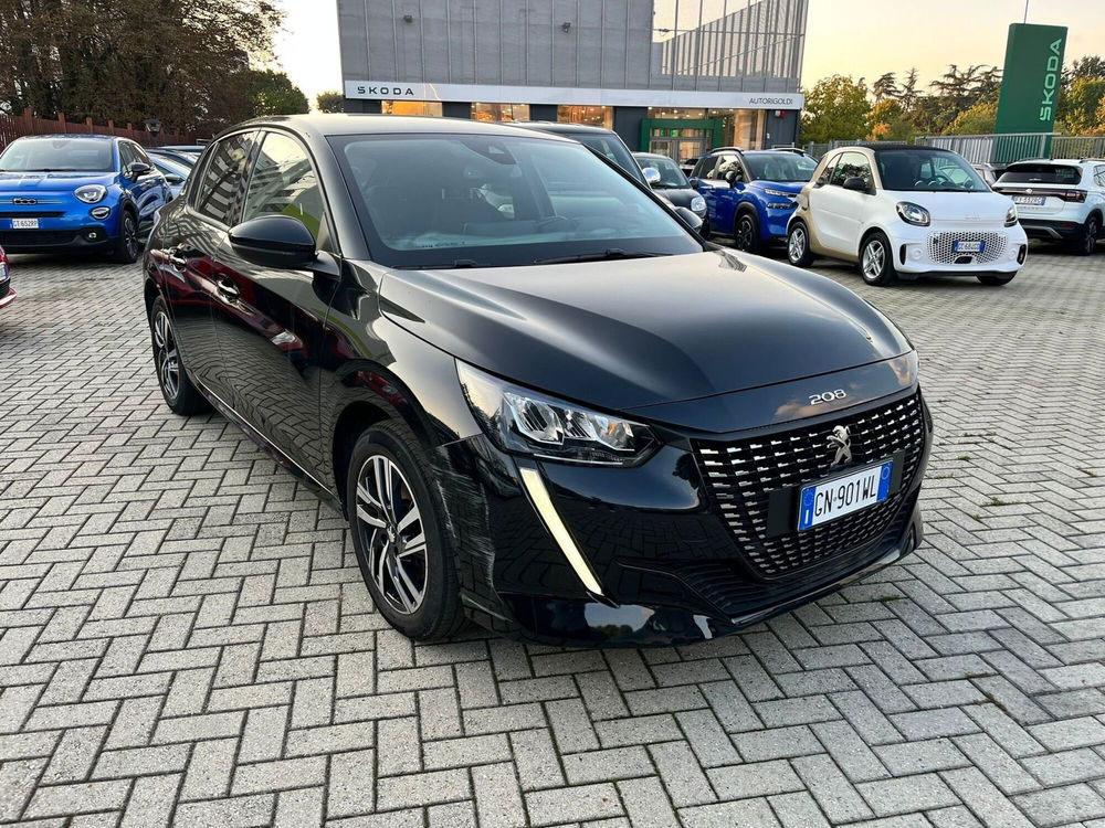 Peugeot 208 usata a Milano (3)