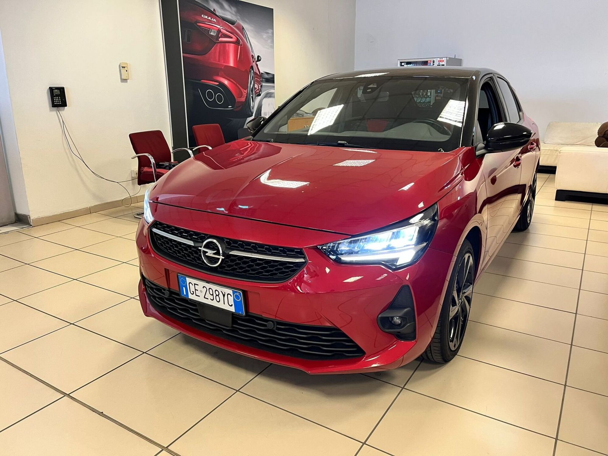 Opel Corsa 1.2 100 CV aut. GS Line  del 2021 usata a Milano