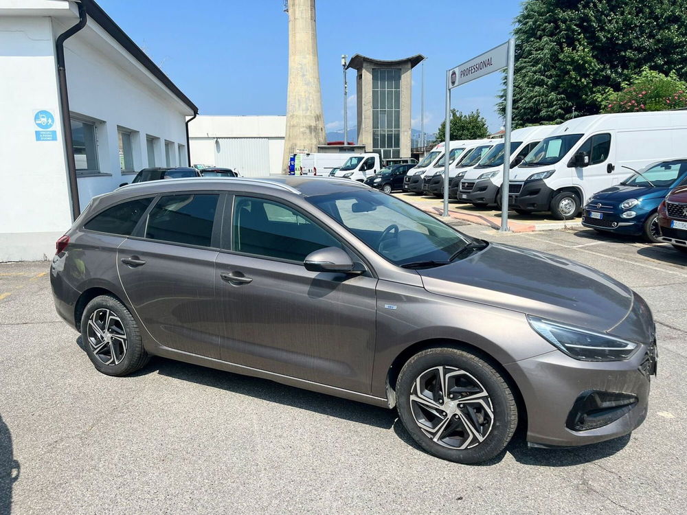 Hyundai i30 Station Wagon usata a Milano (5)