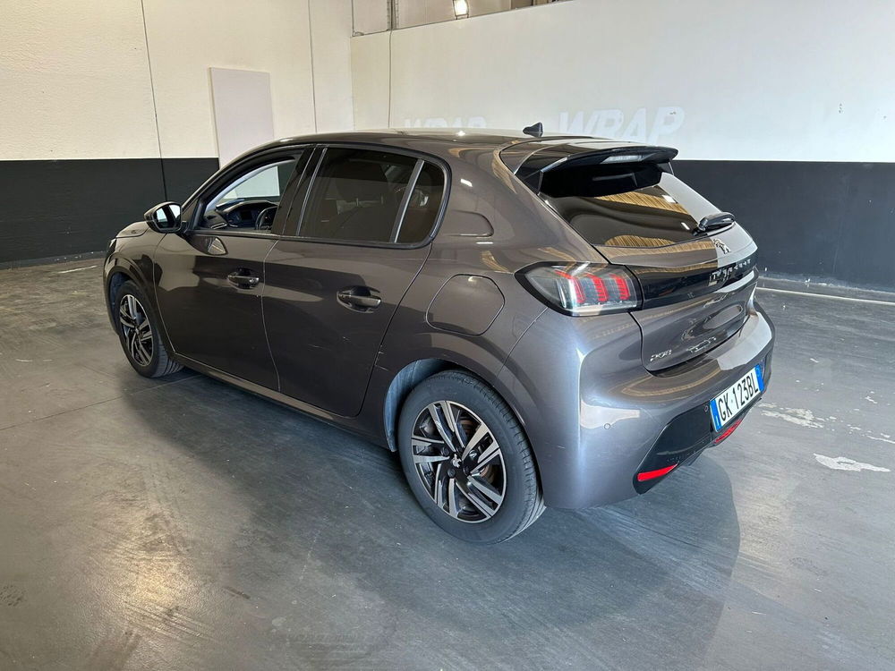 Peugeot 208 usata a Milano (4)