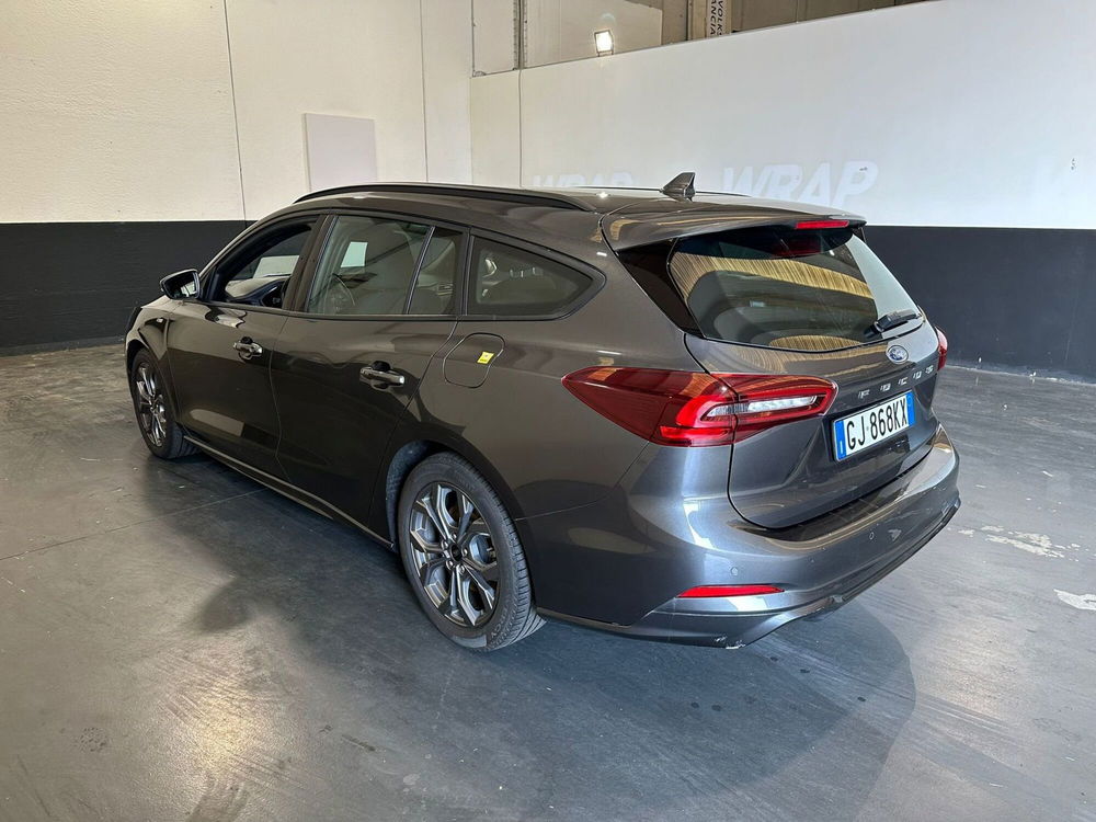 Ford Focus Station Wagon usata a Milano (4)