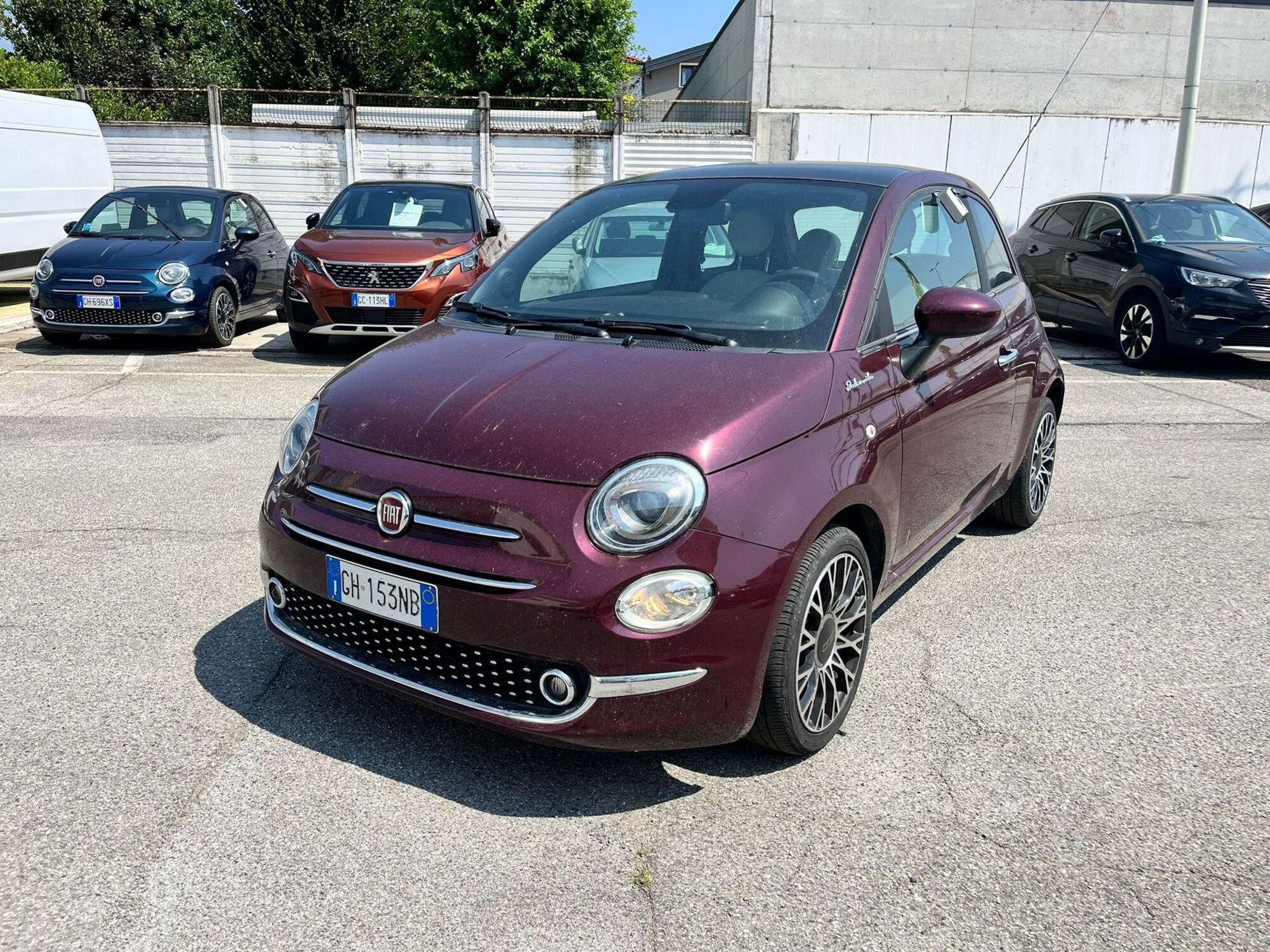 Fiat 500 1.0 Hybrid Dolcevita  del 2021 usata a Milano