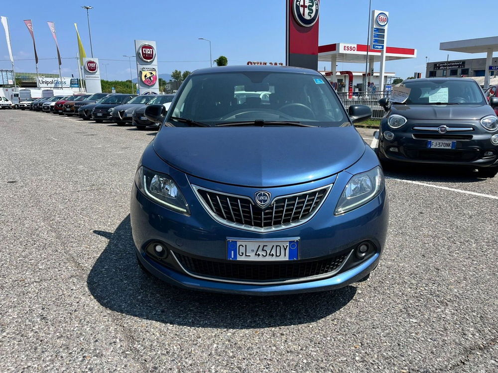 Lancia Ypsilon usata a Milano (2)