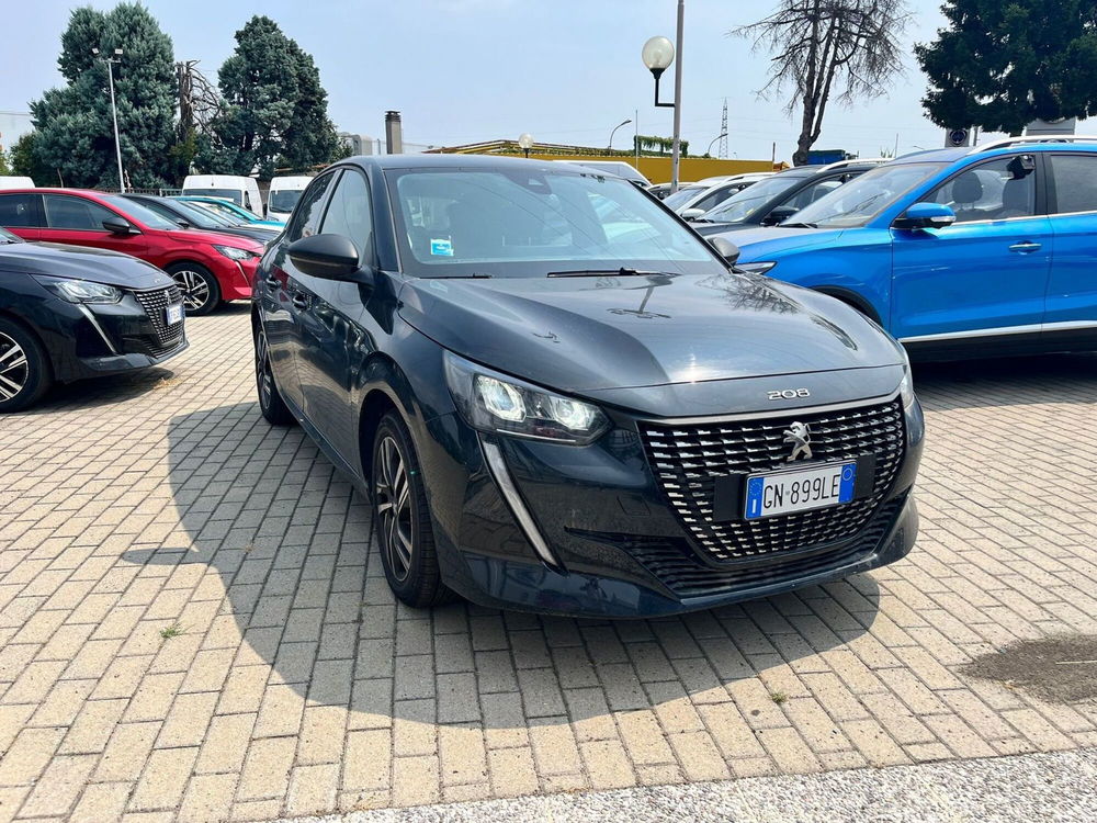 Peugeot 208 usata a Milano (3)