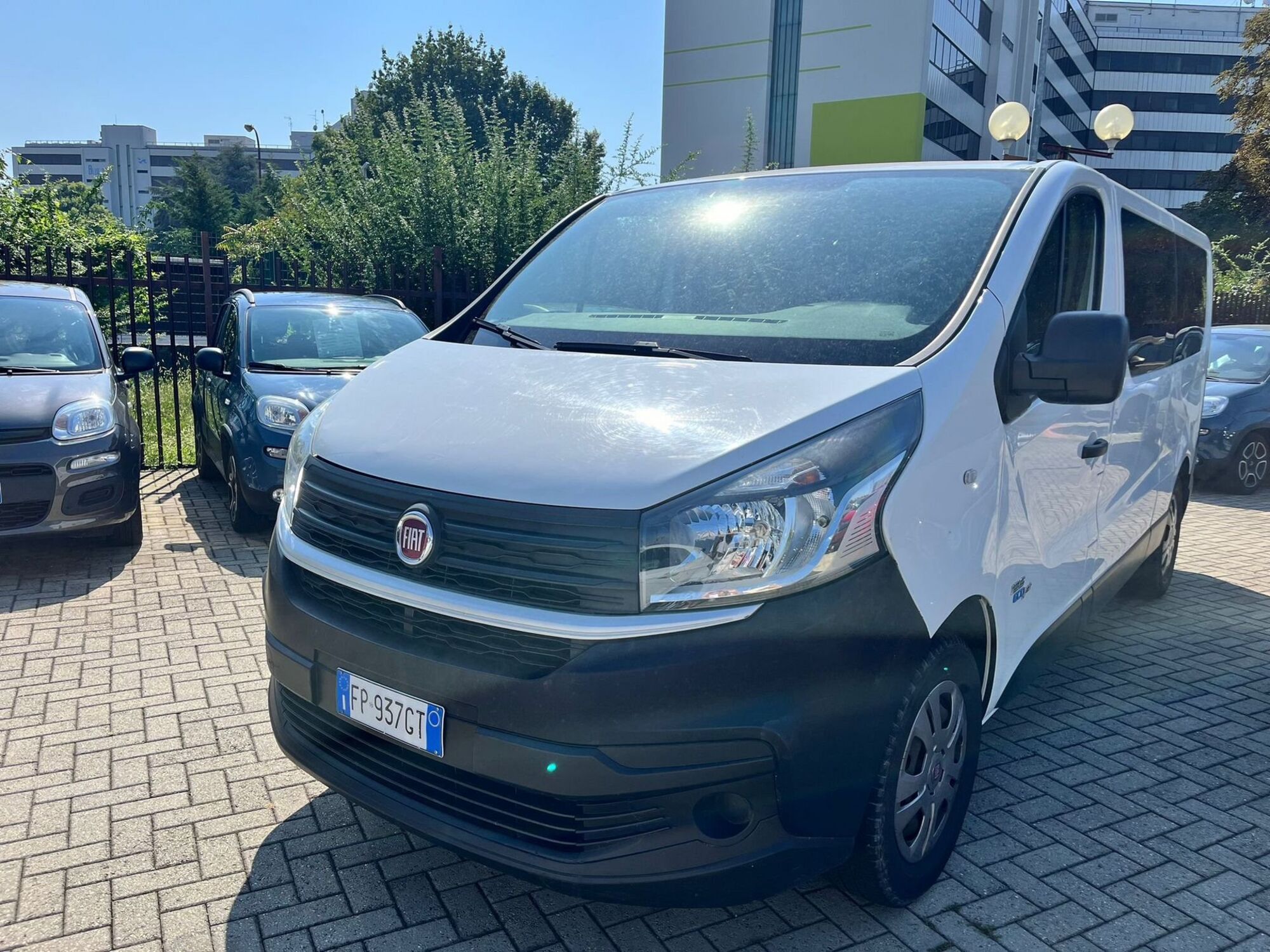 Fiat Talento Furgone Talento 1.6 TwinTurbo MJT 125CV PC-TN Combi 12q del 2018 usata a Milano